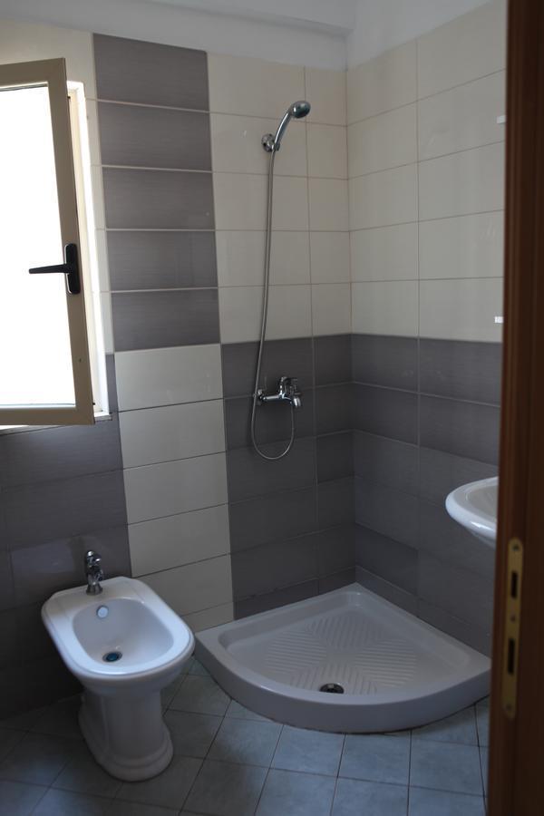 Bakija Apartments Sarandë Esterno foto